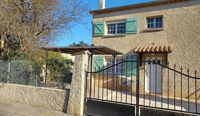 Vias: Agréable Appartement de 50 m2 au Calme Entre mer et Village