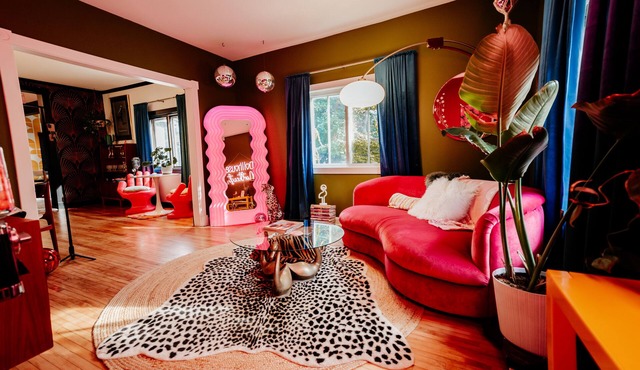 Vibes & Style at Dollhouse Northeast! Arts District Gem