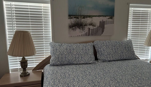 Vibrant Active Adult 55+ community w/clubhouse, pool w/hot tub, fitness room.