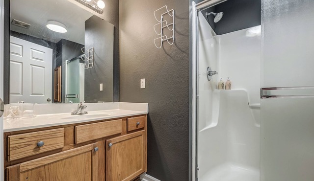 Vibrant and cozy in-town Louisburg 3 bedroom, 2 1/2 bath townhouse