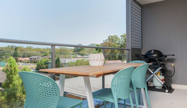 Vibrant and modern Shoal apartment