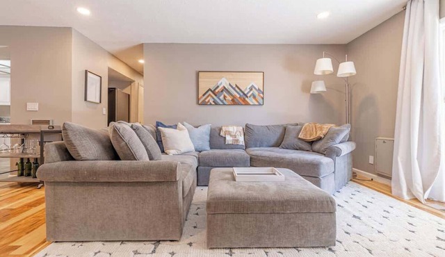 Vibrant Boho Family Home 3 Bed Pet Friendly UNR