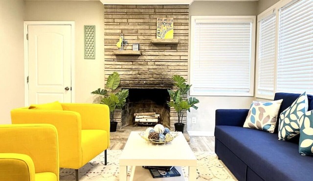 Vibrant Modern Home in the Heart of Greensboro