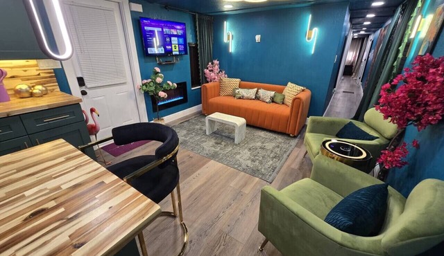 Vibrant Modular Home @Lk Fairview near Hospitals