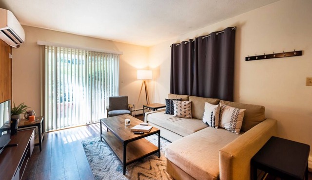 Vibrant, Sunny, & Cozy 2BR Duplex! Welcome!