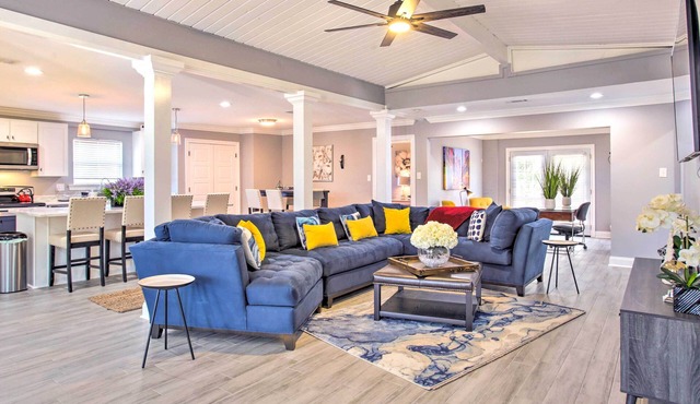 Vibrant Terrytown Home w/Yard ~ 6 Mi to NOLA