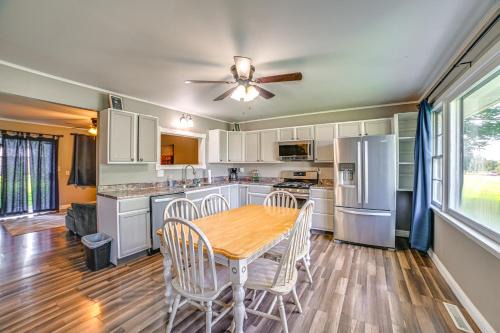 Vicks Hunting Lodge Near Fishing and Hiking