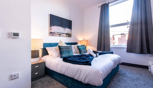 Victoria Apartment 3: Contractor's Choice 3BR in Hartlepool