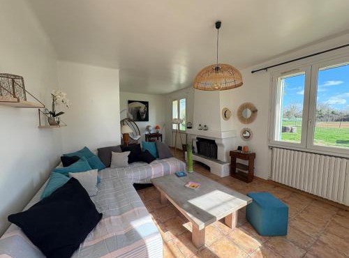 Victoria House pool garden