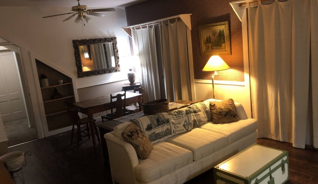 Victorian Charm Blocks to Town Center