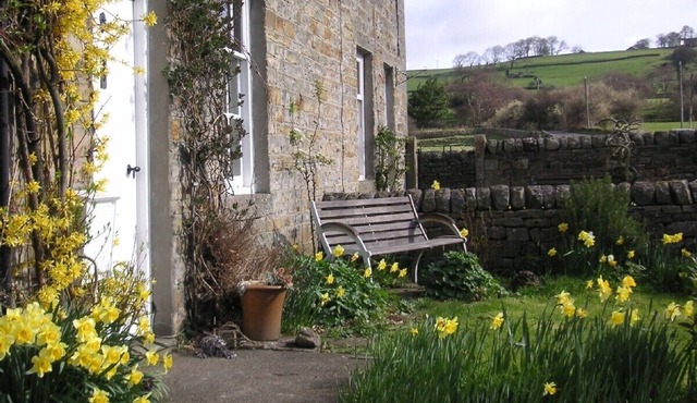 Victorian cottage, large gardens, near river, Hadrian's Wall & Allendale