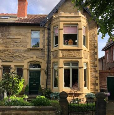 Victorian Guest House 200m from the Seafront