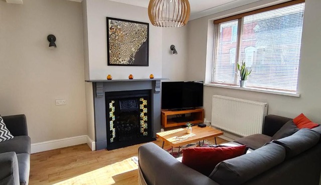 Victorian House Central Swindon