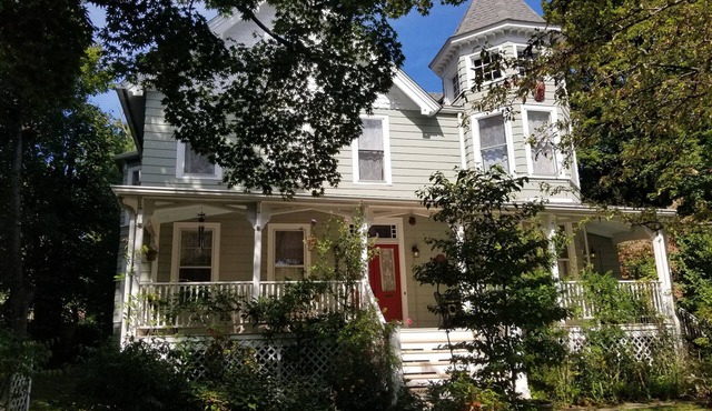 Victorian House circa 1870, Furnished, 2 story, 3 BR Apt. in Historic District
