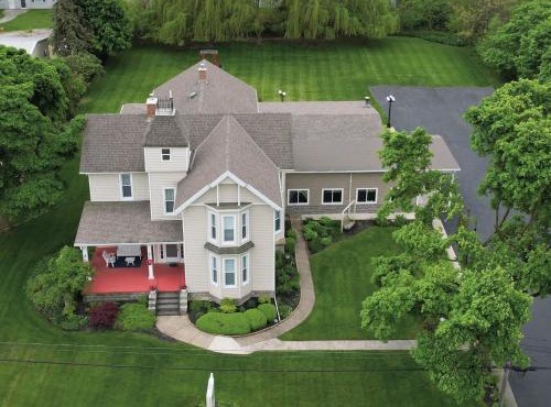 Victorian Inn Bed And Breakfast