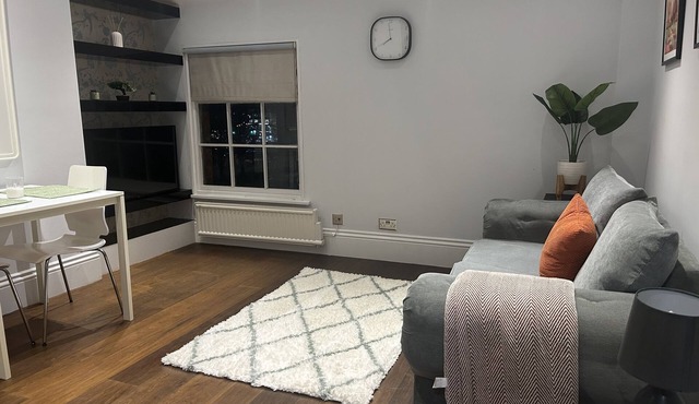 Victorian Listed Get Away