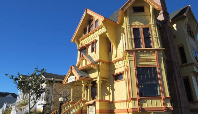 Victorian Mansion at Carter House Inns