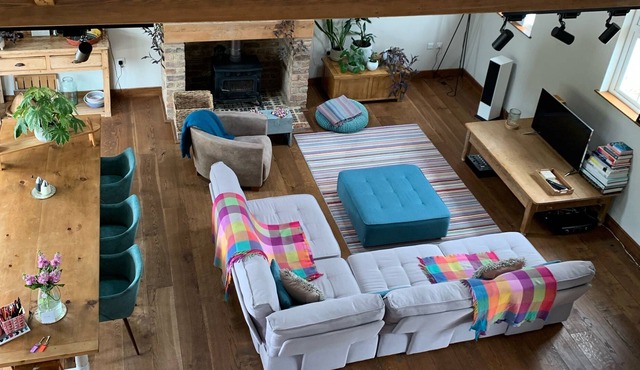 Victorian stable country conversion 15 minutes from Royal Tunbridge Wells