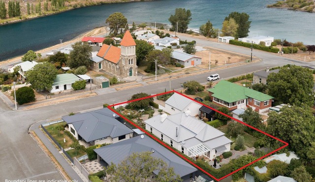 Victorian Villa - Cromwell Holiday Home