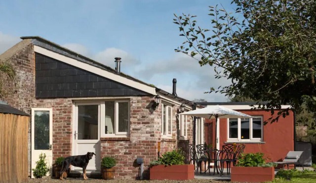 Victorian Walled Garden. Stunning secluded property, 3/4 acre private garden