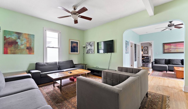 Victorian With An Amazing Location, Incredible Yard With Private outdoor Hot tub