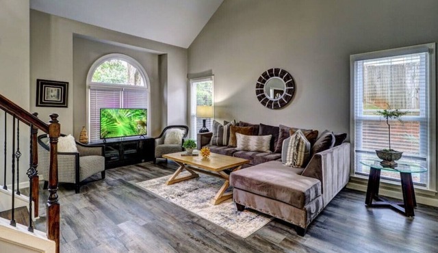 Victory Gate · ATH - Johns Creek-3BR-Fenced-Pet Friendly