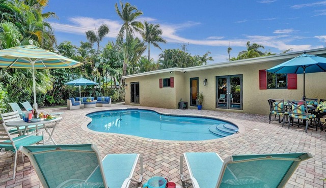 Vidal Manor | Walk to Wilton Drive + Heated Pool