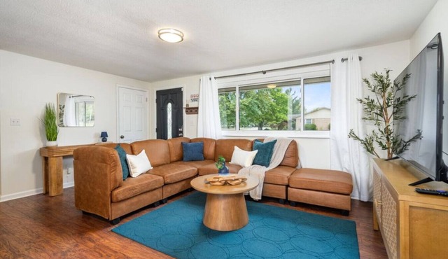 Vienna Vale - 3BR 2BA Ranch in Quiet Neighborhood