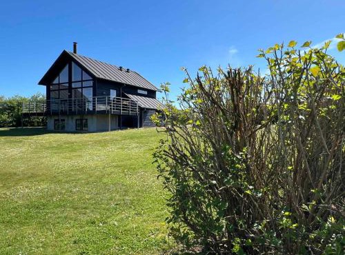 View House By Nature And Golf