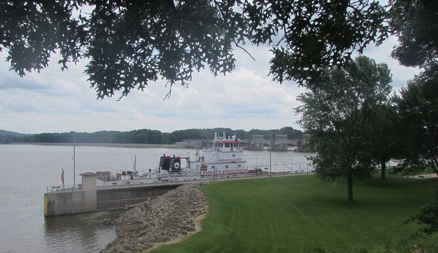 View the Mississippi River from the front deck!