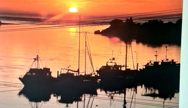 Views and a quiet space close to beach & town