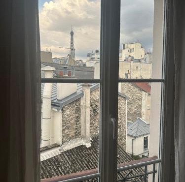 Views of the Effeil Tower- 1 Chambre - Calme