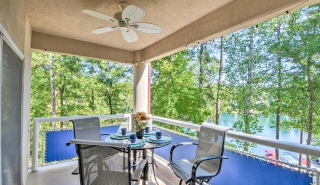 Views, Pools and Marina Lake Keowee Condo!