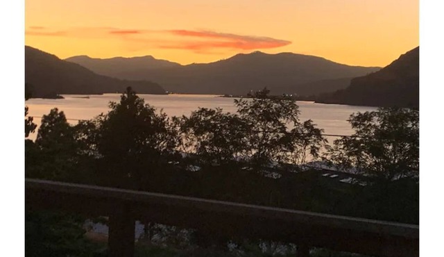 Views & Proximity at Mosier Mainstay