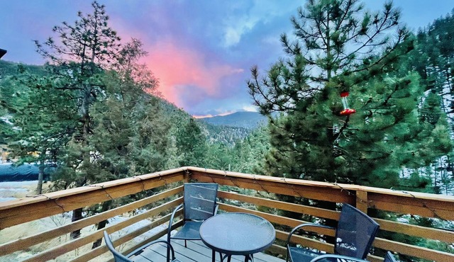 Views, Rafting, Skiing, Tubing, Casinos, Zipline, Hiking, EV, Hot Tub