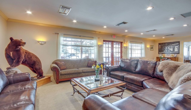 Views + Trail Access: Scenic Montana Ranch Retreat