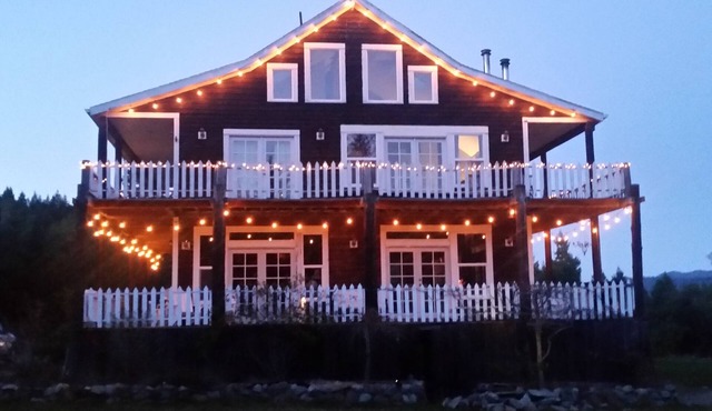 Views, Views, Views! Unique rustic mountain home overlooking Redwood Valley!