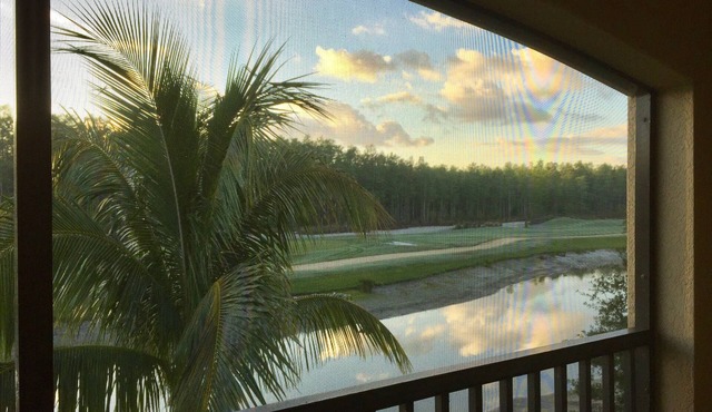 Views:Water,Golf & Preserve! 2Br/Den/Garage w/Golf (3 Month min Jan - March)