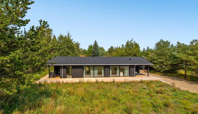 "Vigga" - 800m from the sea by Interhome