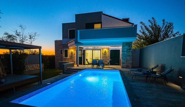 Vila Dana & Thalia - Private pool