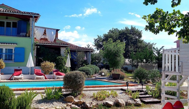 Vila Una Ira it is perfect place for you to relax and enjoy on family vacation.