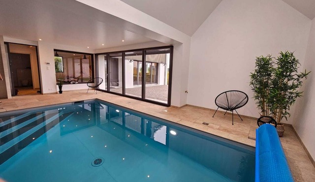 Villa Noblessa - Piscine Intérieure - 8 Personnes - Bord de mer