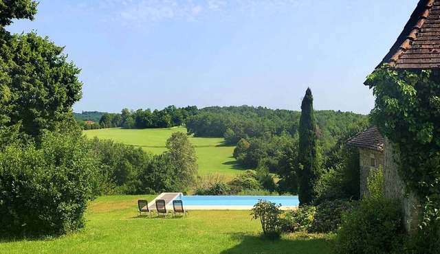 Villa Le Creyssac - 8 people - Magnificent garden and swimming pool