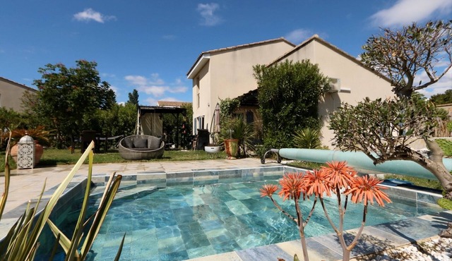 Villa Proche Avignon 6pers Avec Piscines