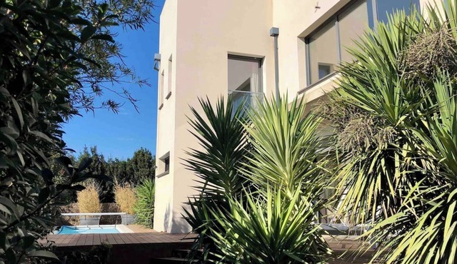 Villa Gloria. Magnificent villa with swimming pool