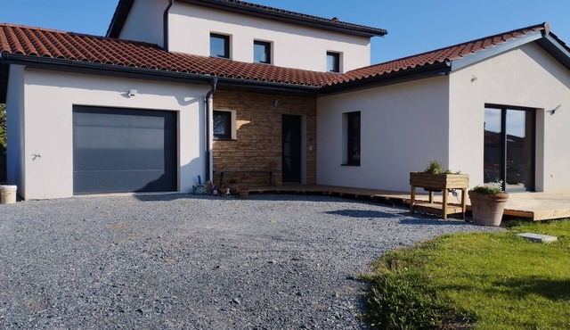 Villa à 20 min de Lyon