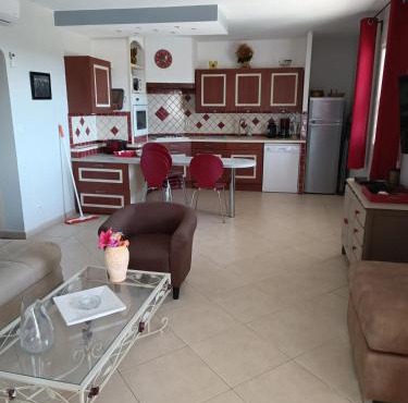 Villa élégante à Callas avec piscine privée