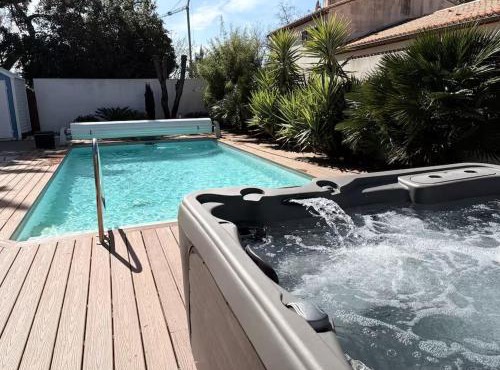 Villa à Brétignolles avec piscine chauffée et SPA à plus de 34 degrès