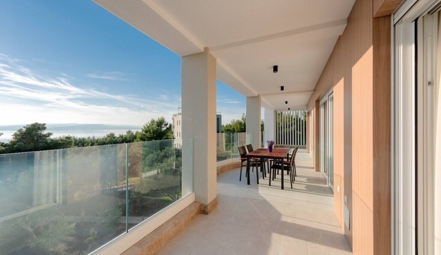 Villa 01 - Apartment 4 (4 + 2, 2nd floor)