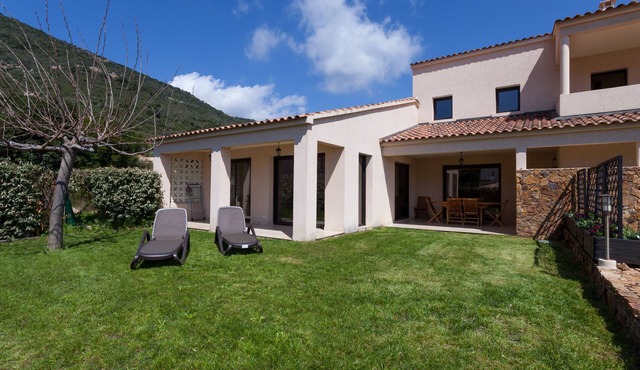 Villa 1 in Sagone 4 bedrooms 140 m2, all comfort 5 minutes from the sea